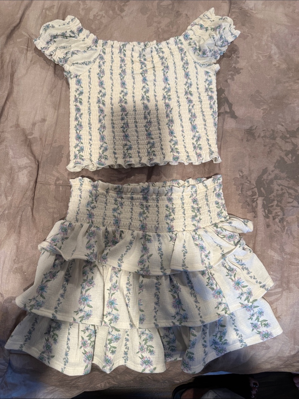 Nordstrom White and Blue Smocked Floral Ruffle Skirt Set